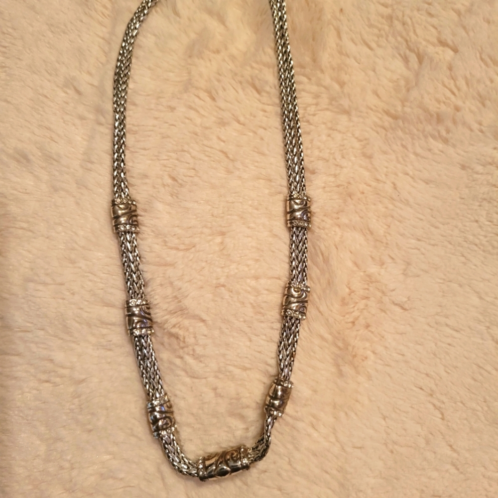 Brighton collectibles necklace